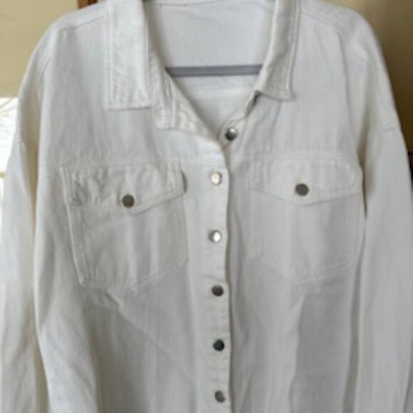 Women's White Jean Jacket - Picture 8 of 8